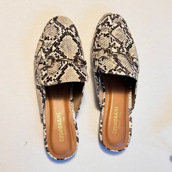 Cushionaire Women’s Memory Foam Low Heel Snakeskin Slip On Mule Sz 8.5 NWOT - Picture 1 of 5